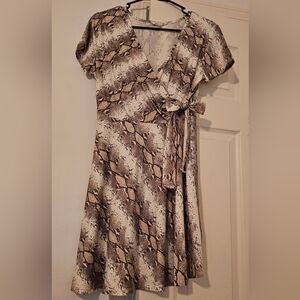 Snake print casual dress
